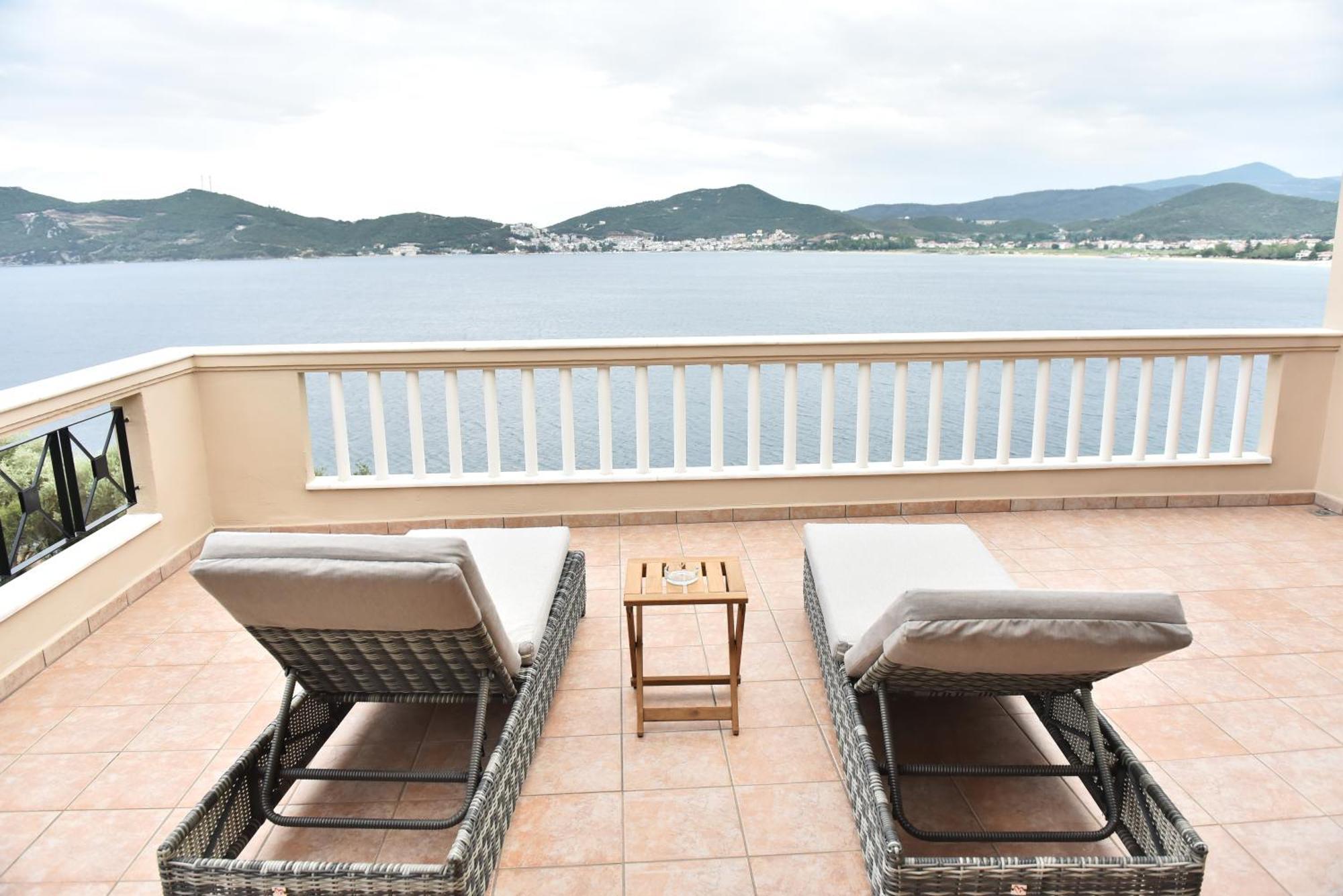 Palio Suites PalaiónTsiflíkion Exterior foto